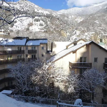 4 Pers, Balcon, Parking Couvert, Centre Brides-les-bains, Proche Thermes Et Telecabines - Fr-1-512-237 Brides-les-Bains