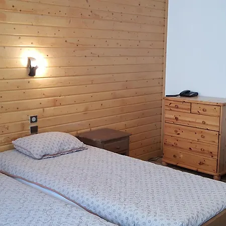 Apartment 4 Pers, Balcon, Parking Couvert, Centre Brides-les-bains, Proche Thermes Et Telecabines - Fr-1-512-237 Brides-les-Bains